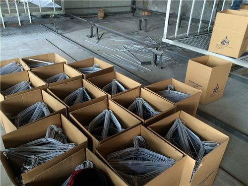 衣架 鍍鋅鋼絲衣架 安平圣森 優(yōu)質(zhì)商家